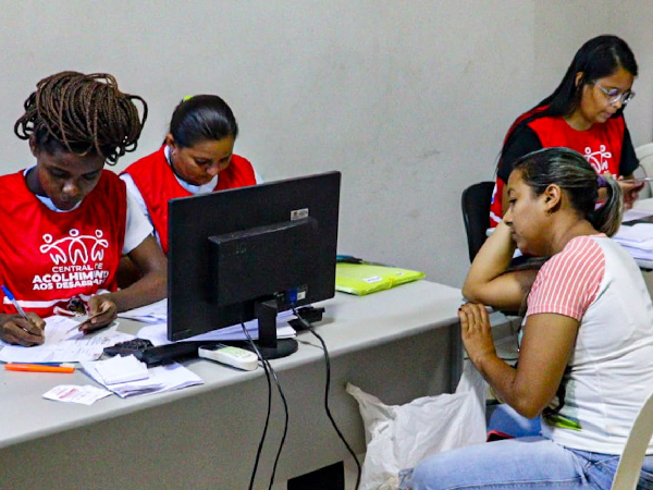 CENTRAL DE ACOLHIMENTO AOS DESABRIGADOS CONTINUA AUXILIANDO FAMÍLIAS ATINGIDAS PELA CHEIA